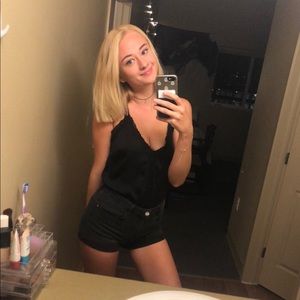 Meet your Posher, Quinn